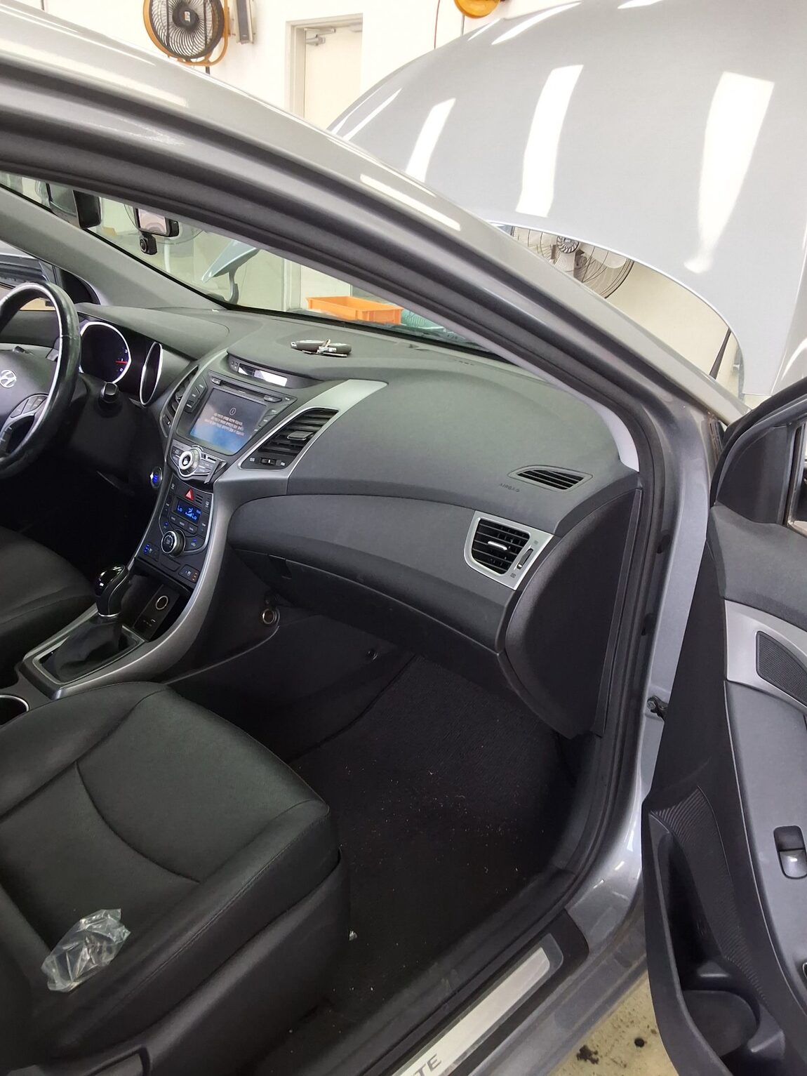 HYUNDAI THE NEW AVANTE MD 1.6 GDi MODERN 2014 - zdjęcie 14