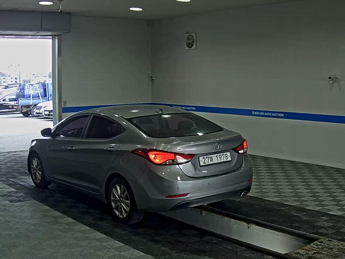 HYUNDAI THE NEW AVANTE MD 1.6 GDi MODERN 2014 - zdjęcie 6