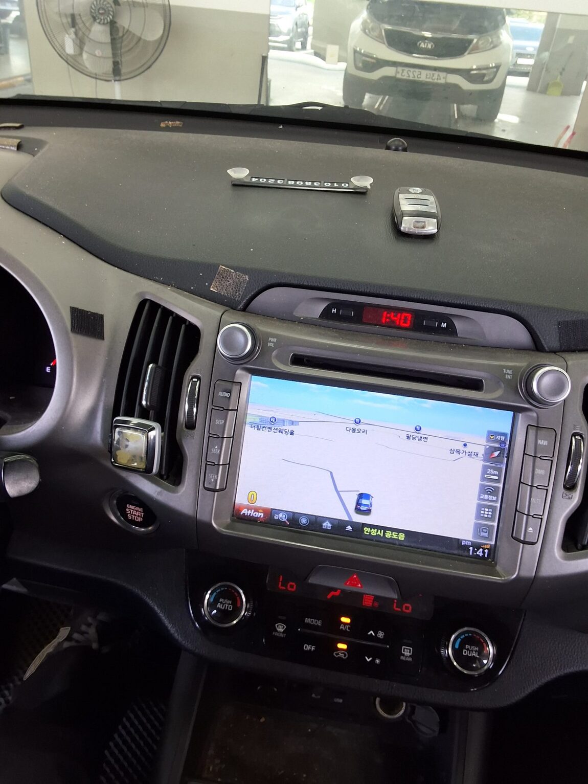 KIA THE NEW SPORTAGE R DIESEL R2.0 2WD TRENDY 2014 - zdjęcie 17