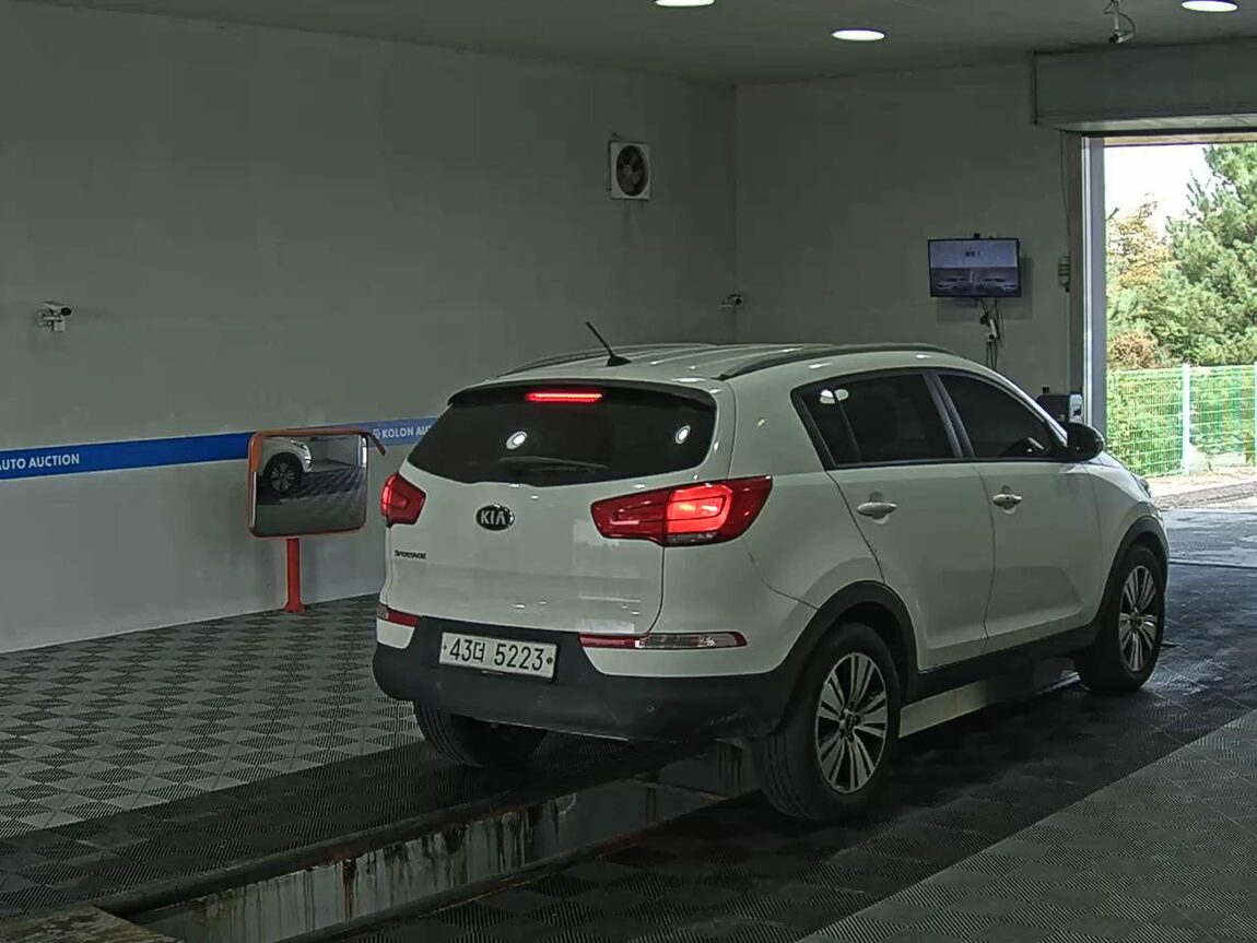 KIA THE NEW SPORTAGE R DIESEL R2.0 2WD TRENDY 2014 - zdjęcie 5