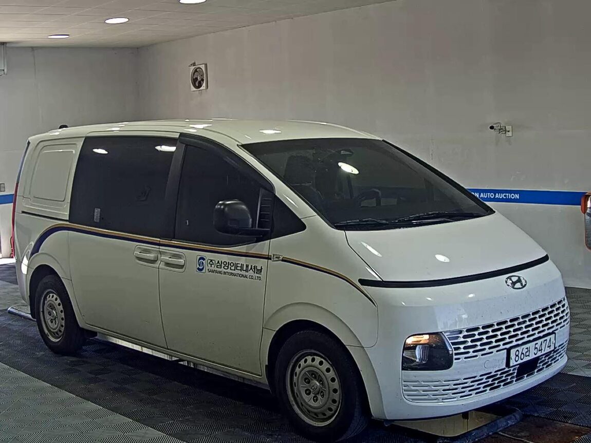 HYUNDAI STARIA 2.2 DIESEL CARGO 5-SEATER SMART 2022 - zdjęcie 3