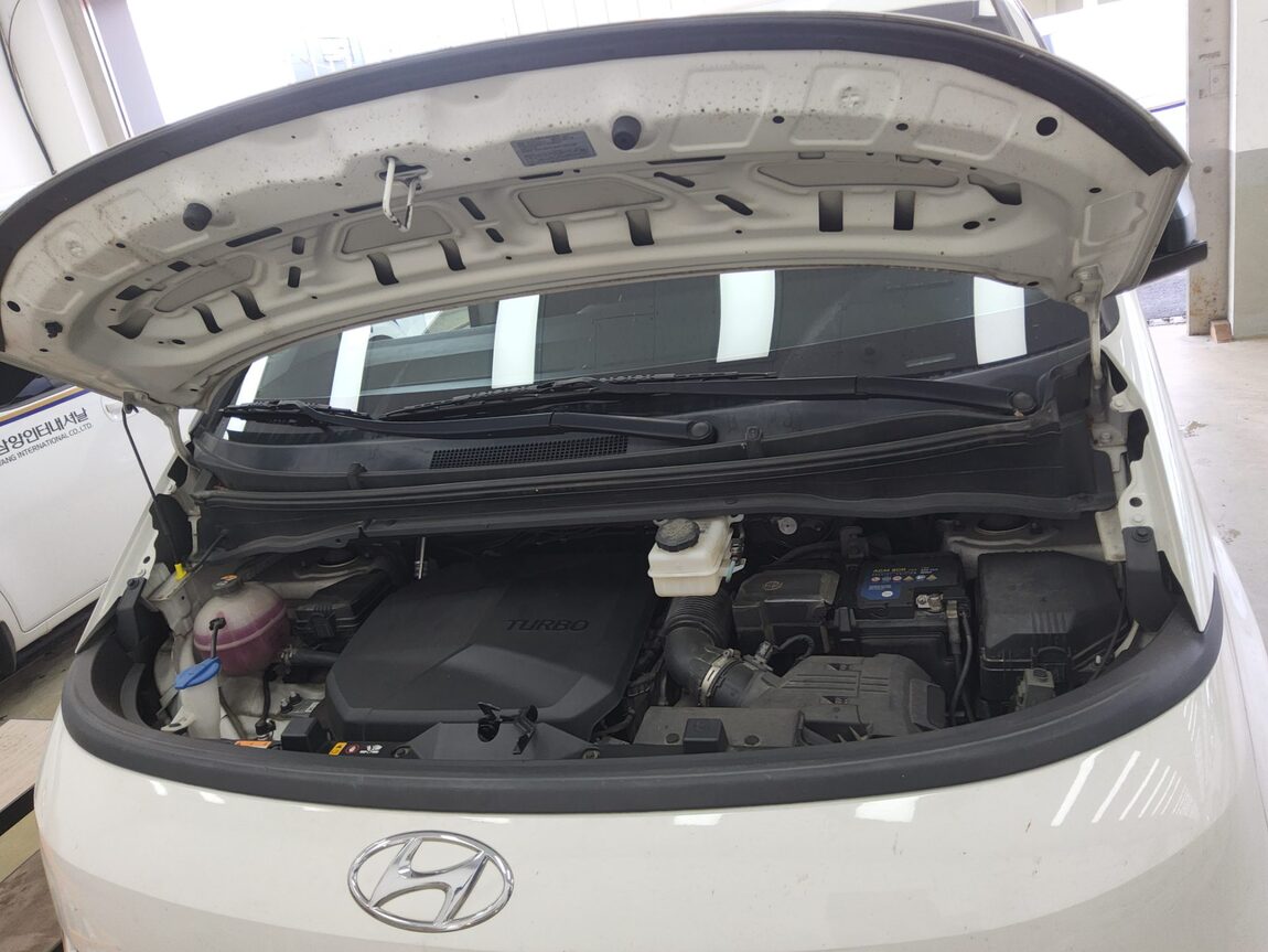 HYUNDAI STARIA 2.2 DIESEL CARGO 5-SEATER SMART 2022 - zdjęcie 19