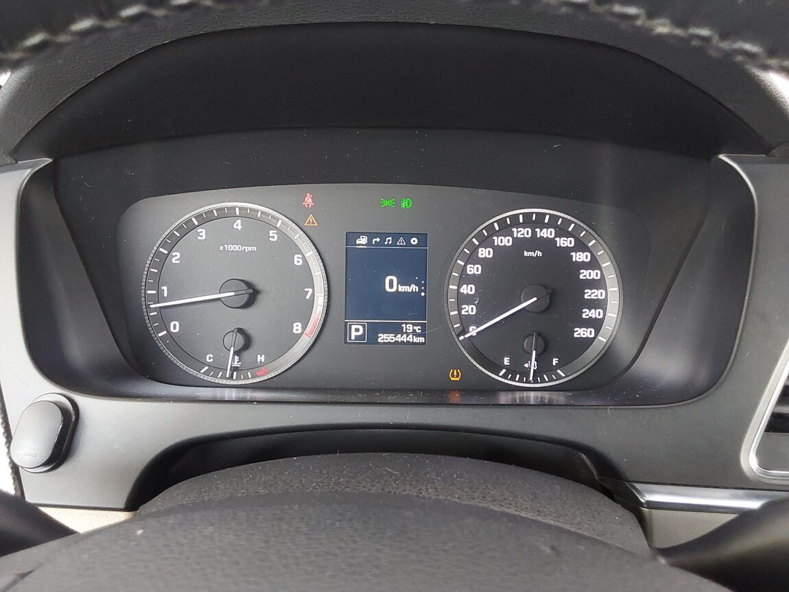 HYUNDAI LF SONATA LPi RENTAL CAR PREMIUM 2015 - zdjęcie 9