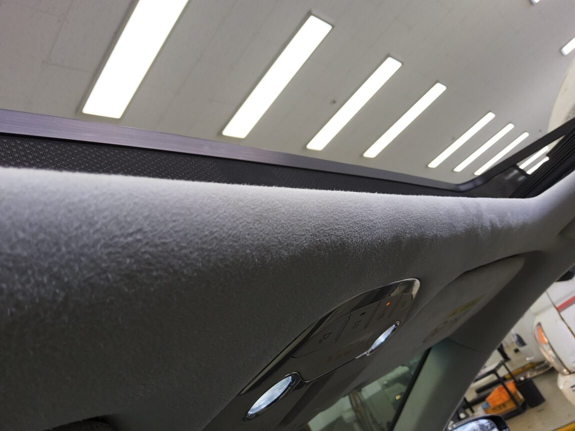 HYUNDAI THE NEW GRANDEUR IG GASOLINE 3.3 LE BLANC 2023 - zdjęcie 19