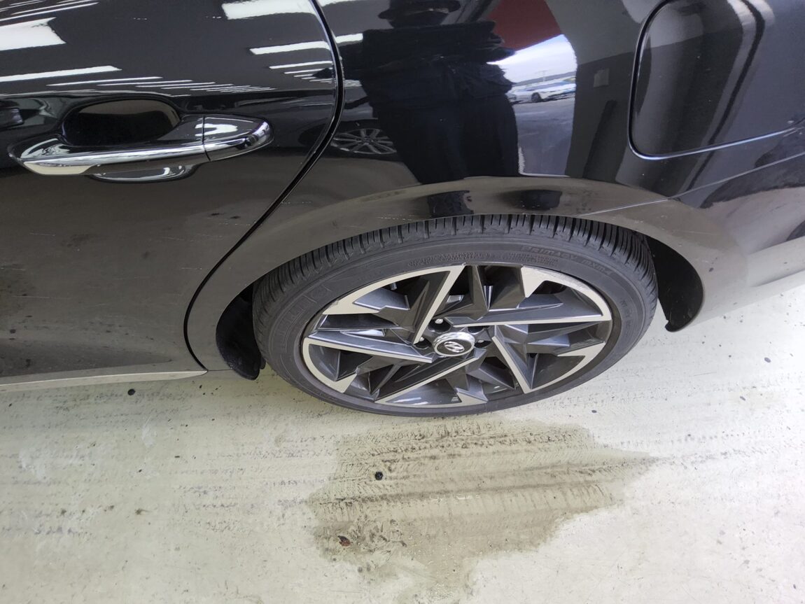 HYUNDAI THE NEW GRANDEUR IG GASOLINE 3.3 LE BLANC 2023 - zdjęcie 22