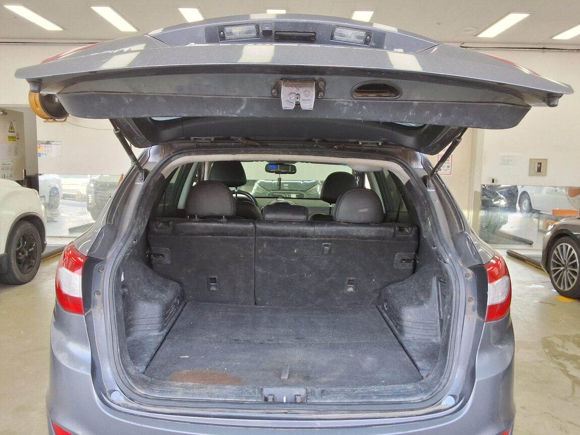 HYUNDAI NEW TUCSON ix DIESEL R2.0 2WD MODERN 2014 - zdjęcie 15