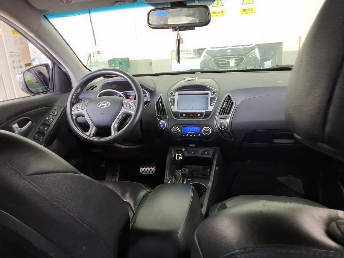 HYUNDAI NEW TUCSON ix DIESEL R2.0 2WD MODERN 2014 - zdjęcie 11