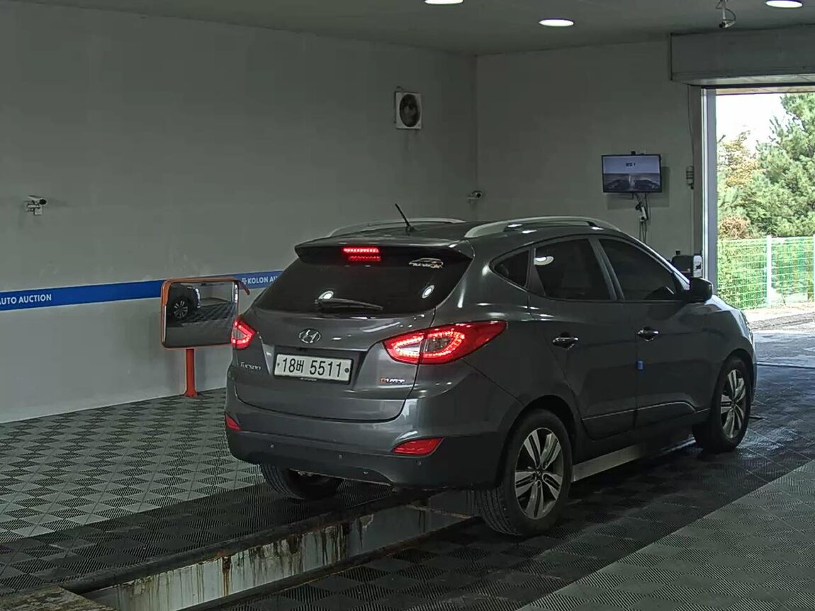 HYUNDAI NEW TUCSON ix DIESEL R2.0 2WD MODERN 2014 - zdjęcie 5