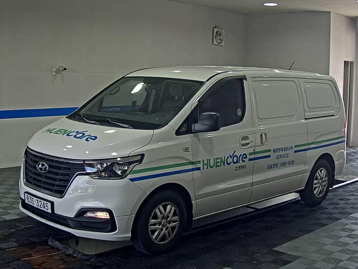 HYUNDAI THE NEW GRAND STAREX 3-SEATER DIESEL VAN SMART 2019 - zdjęcie 2