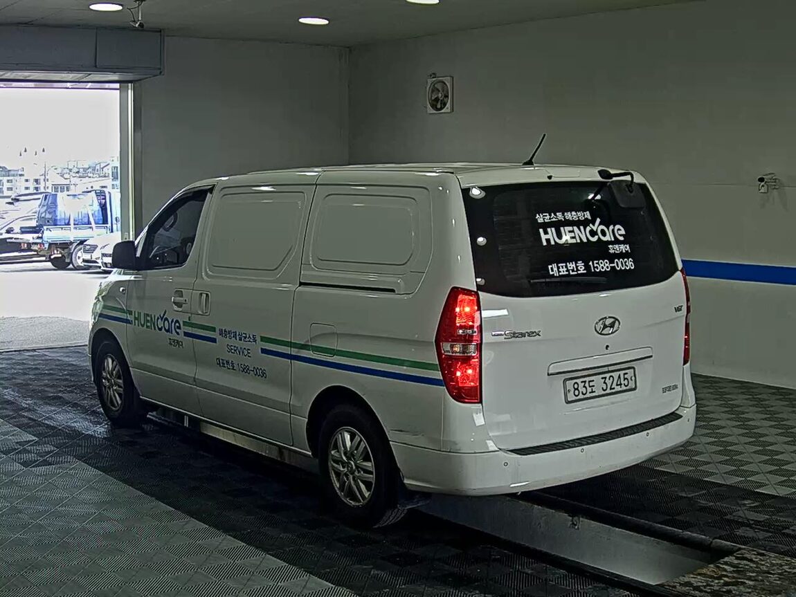 HYUNDAI THE NEW GRAND STAREX 3-SEATER DIESEL VAN SMART 2019 - zdjęcie 6