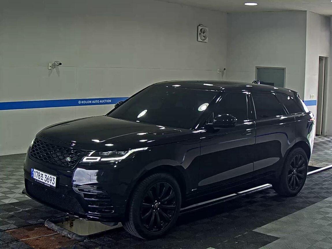 LAND ROVER RANGE ROVER VELAR 2.0 D240 SE R DYNAMIC 2018 - zdjęcie 2
