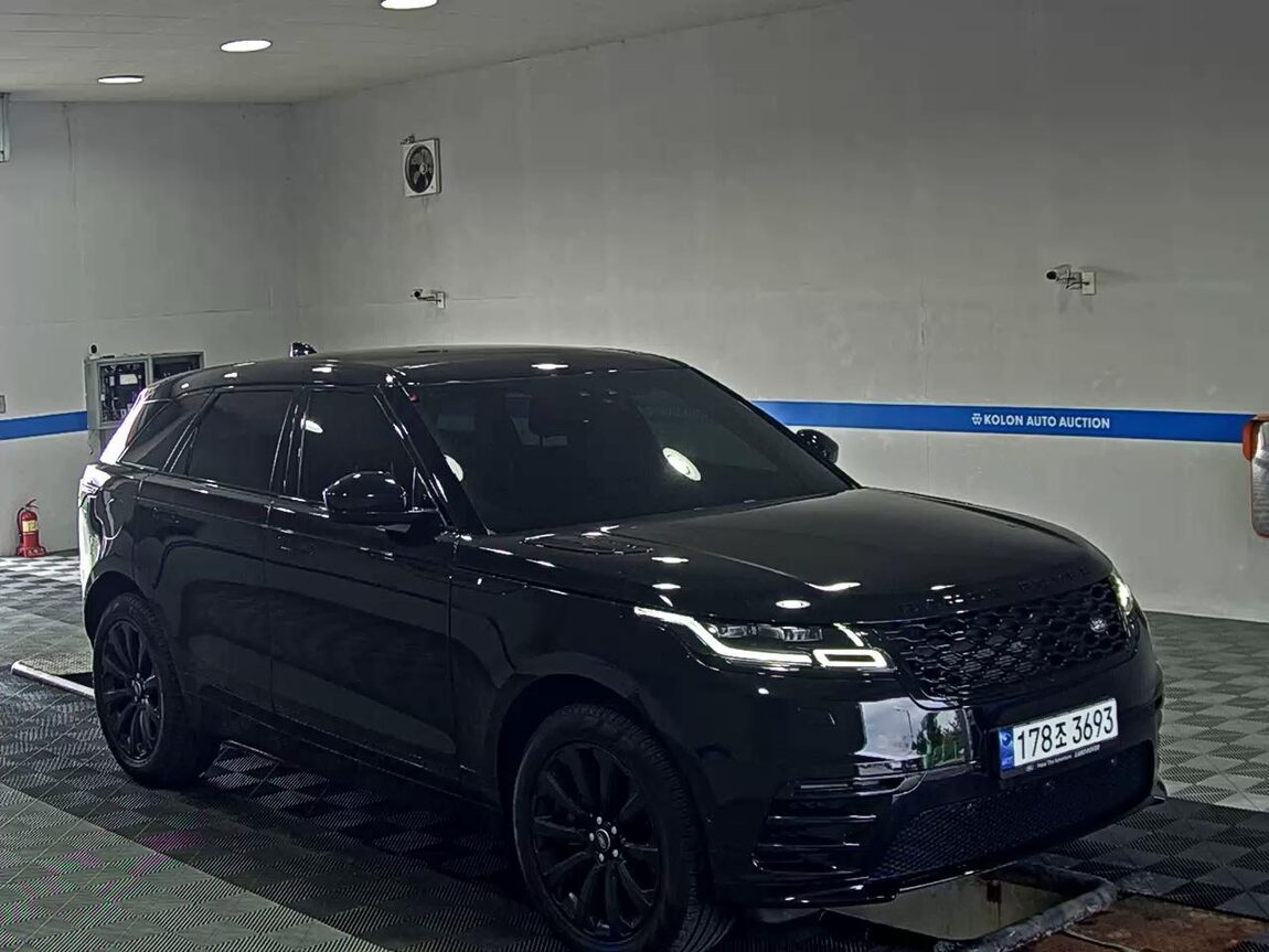 LAND ROVER RANGE ROVER VELAR 2.0 D240 SE R DYNAMIC 2018 - zdjęcie 3