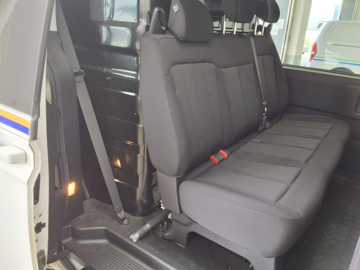 HYUNDAI STARIA 2.2 DIESEL CARGO 5-SEATER SMART 2022 - zdjęcie 13