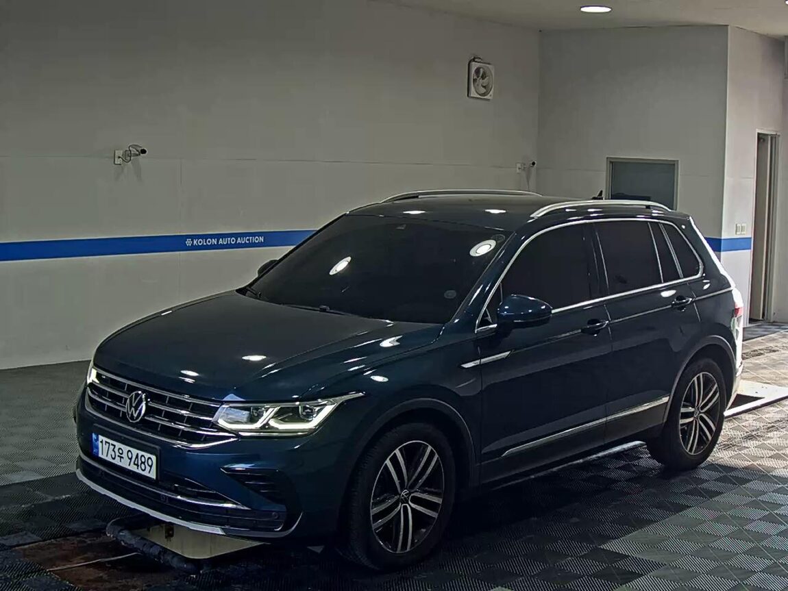 VOLKSWAGEN TIGUAN (2ND GEN) 2.0 TDI PRESTIGE 2022 - zdjęcie 2