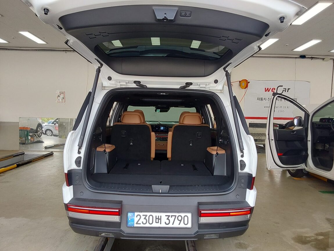 HYUNDAI THE ALL NEW SANTA FE HYBRID 1.6 HEV 2WD PRESTIGE PLUS 2025 - zdjęcie 15