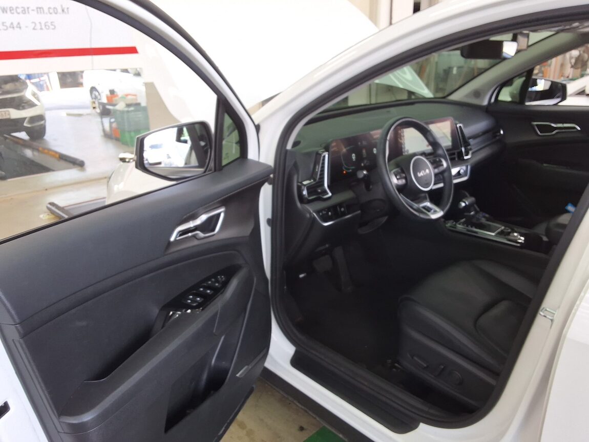 KIA THE ALL NEW SPORTAGE 2.0 LPG 2WD PRESTIGE 2023 - zdjęcie 10