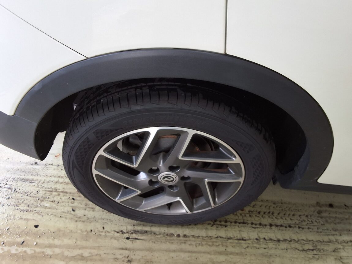 KG MOBILITY (SSANGYONG) VERY NEW TIVOLI 1.5 GASOLINE 2WD V3 2022 - zdjęcie 24