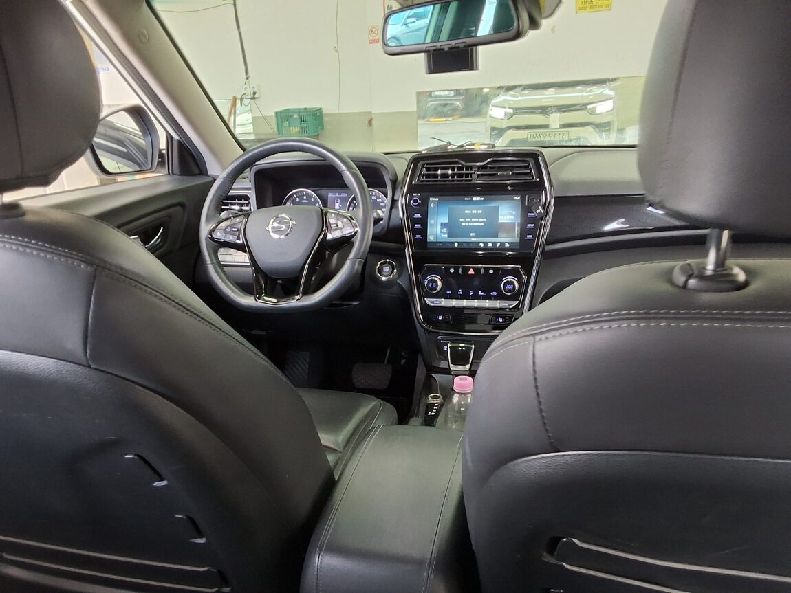 KG MOBILITY (SSANGYONG) VERY NEW TIVOLI 1.5 GASOLINE 2WD V3 2022 - zdjęcie 11