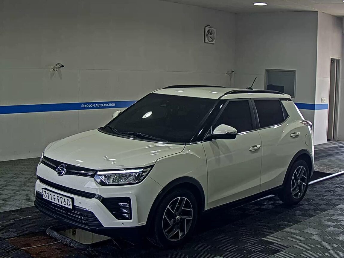 KG MOBILITY (SSANGYONG) VERY NEW TIVOLI 1.5 GASOLINE 2WD V3 2022 - zdjęcie 2