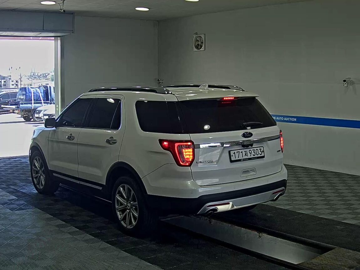 FORD EXPLORER (5TH GEN) 2.3 AWD LIMITED 2017 - zdjęcie 6