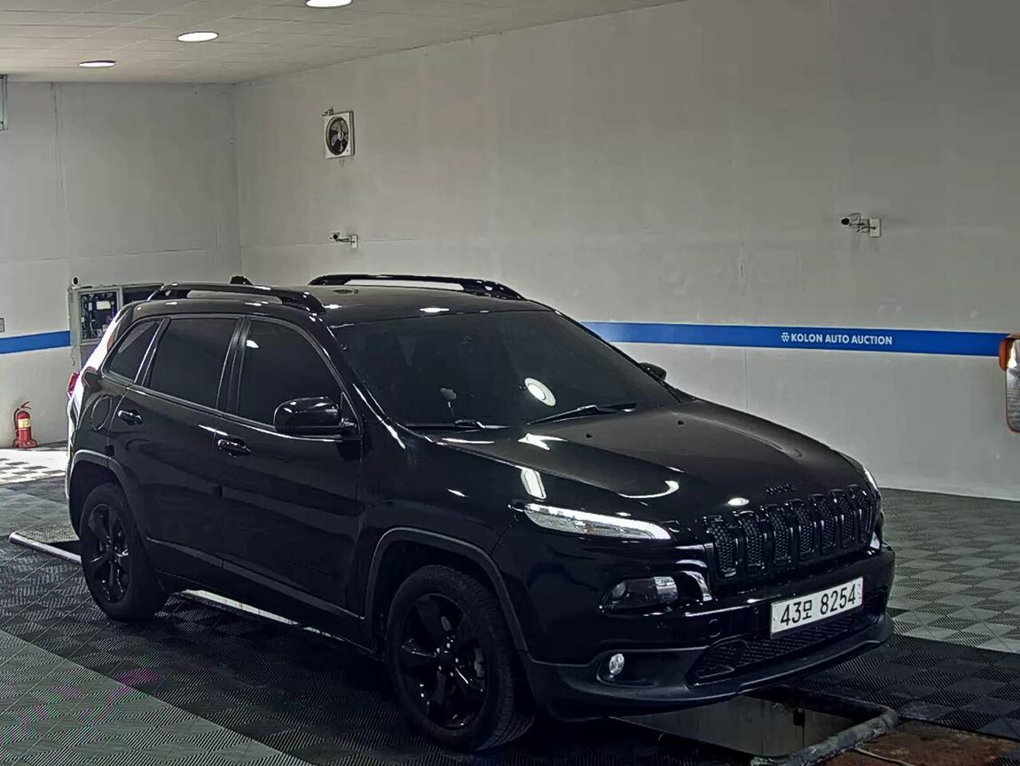JEEP CHEROKEE (KL) 2.0 CRD AWD LONGITUDE BLACK EDITION 2015 - zdjęcie 3