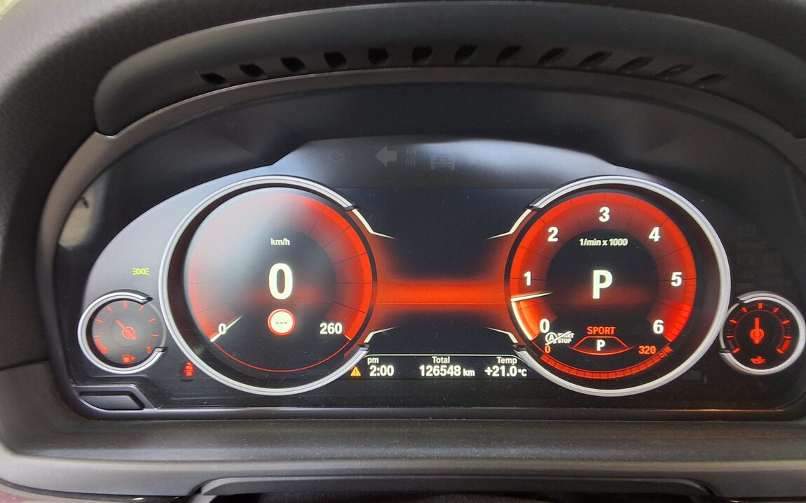 BMW 5 SERIES (6TH GEN) 530d xDRIVE M AERODYNAMIC 2016 - zdjęcie 9