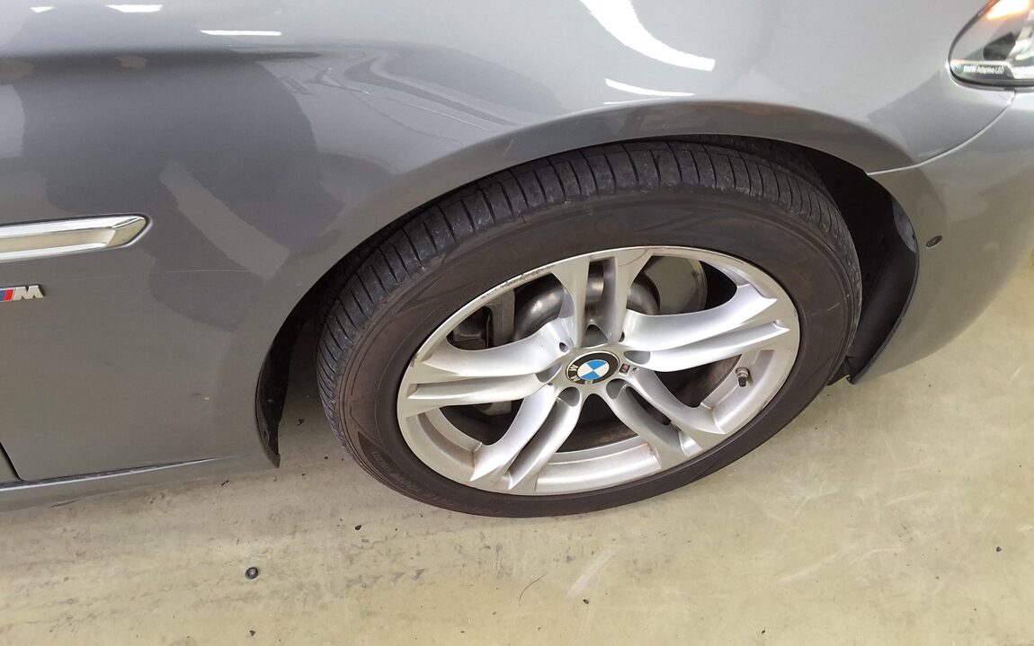 BMW 5 SERIES (6TH GEN) 530d xDRIVE M AERODYNAMIC 2016 - zdjęcie 25
