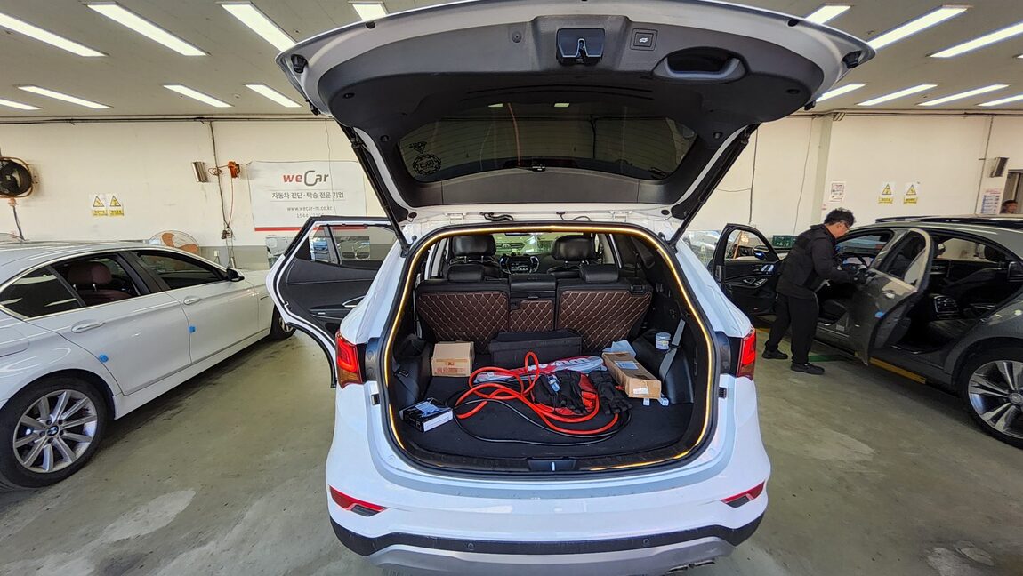 HYUNDAI SANTA FE THE PRIME DIESEL R2.0 2WD EXCLUSIVE 2017 - zdjęcie 15