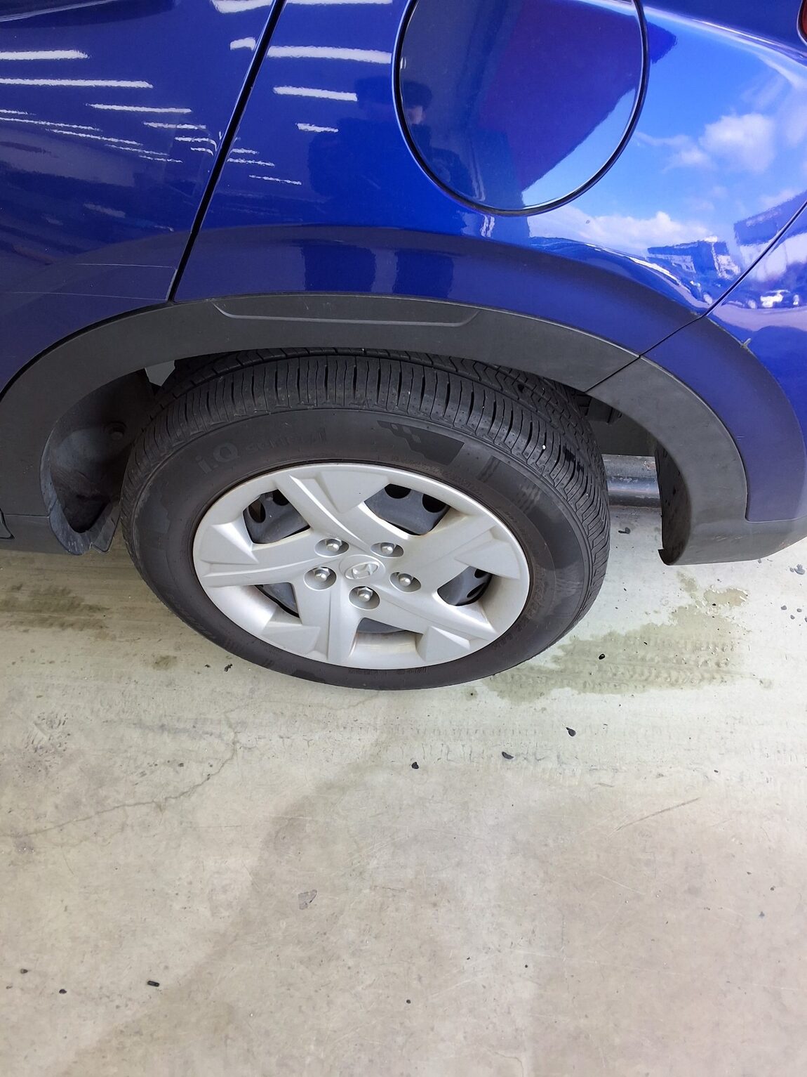HYUNDAI VENUE 1.6 GASOLINE SMART 2022 - zdjęcie 22