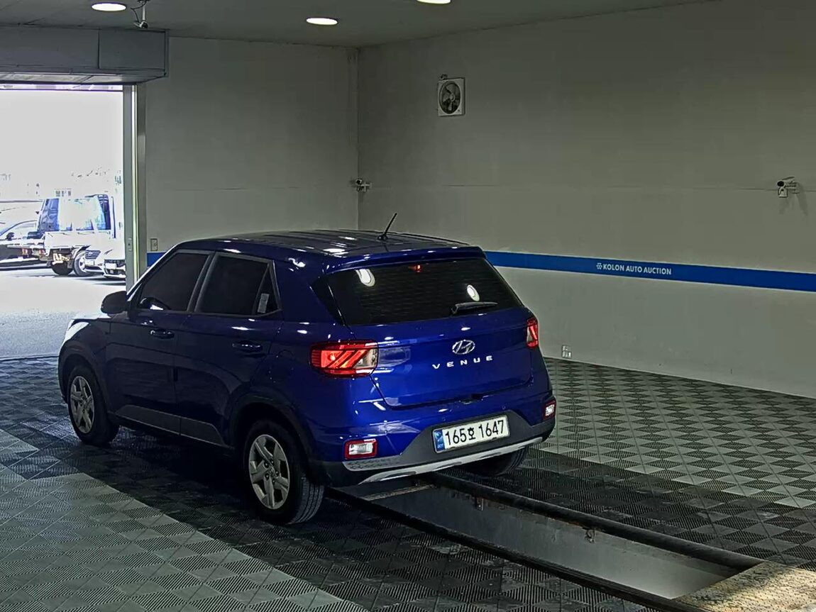 HYUNDAI VENUE 1.6 GASOLINE SMART 2022 - zdjęcie 6