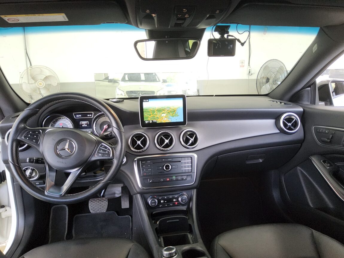 MERCEDES-BENZ CLA-CLASS CLA200 CDI NAVI PACK 2015 - zdjęcie 11