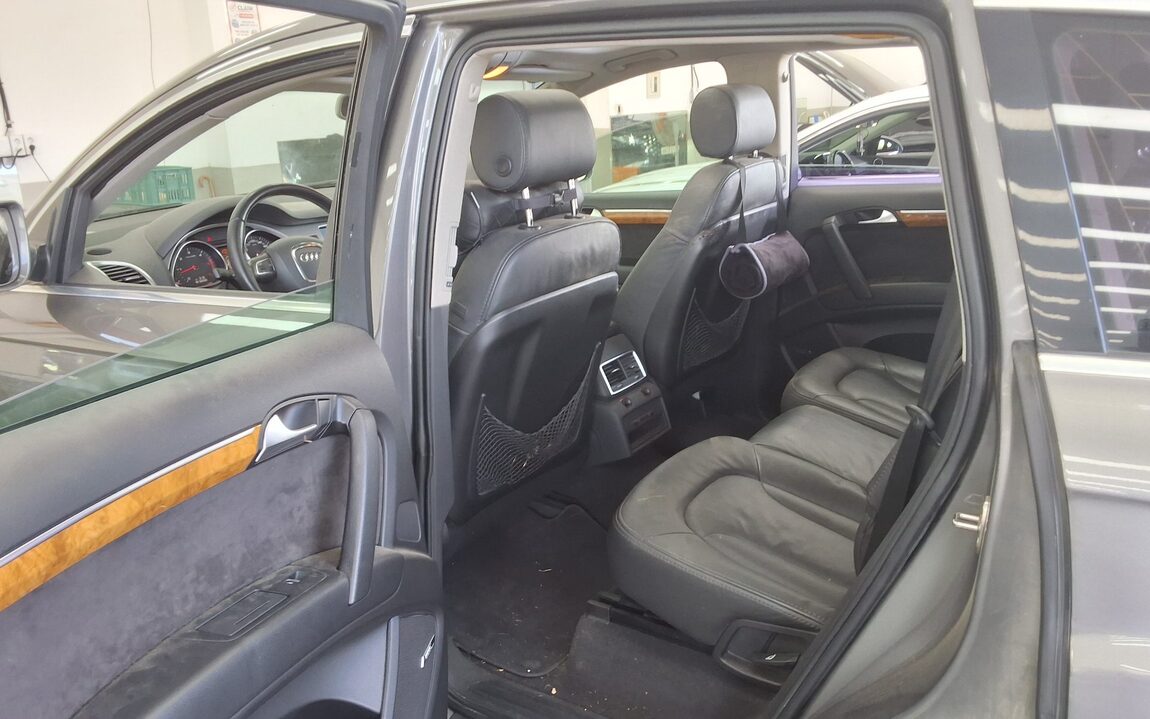 AUDI Q7 3.0 TDI QUATTRO 2012 - zdjęcie 12