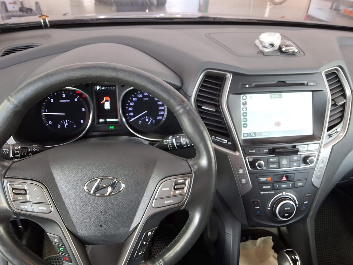 HYUNDAI SANTA FE THE PRIME DIESEL R2.0 2WD EXCLUSIVE 2016 - zdjęcie 17