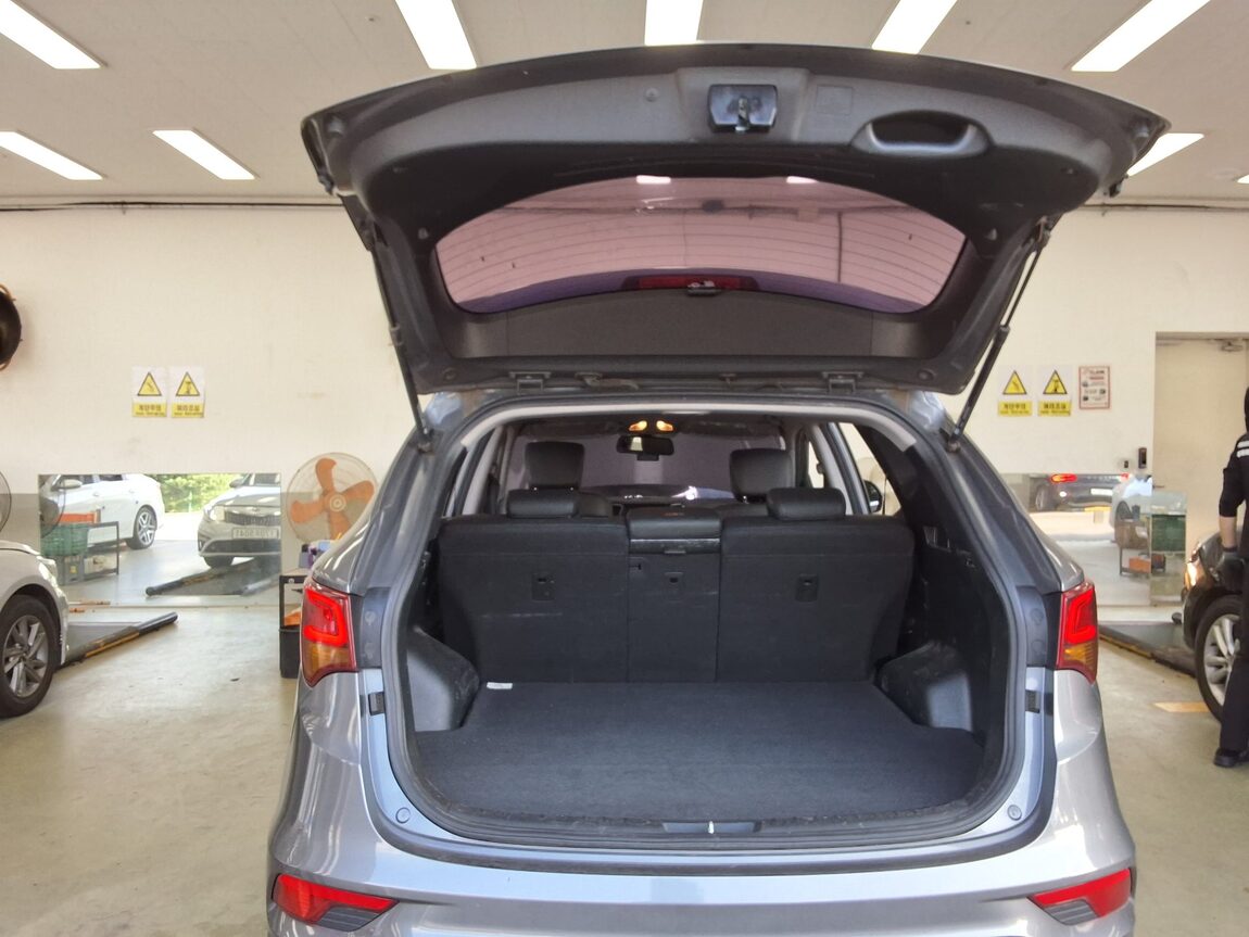 HYUNDAI SANTA FE THE PRIME DIESEL R2.0 2WD EXCLUSIVE 2016 - zdjęcie 15