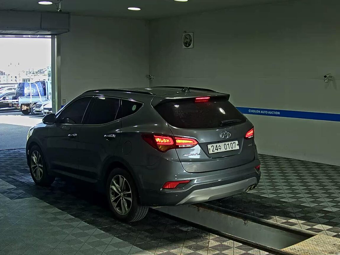 HYUNDAI SANTA FE THE PRIME DIESEL R2.0 2WD EXCLUSIVE 2016 - zdjęcie 6