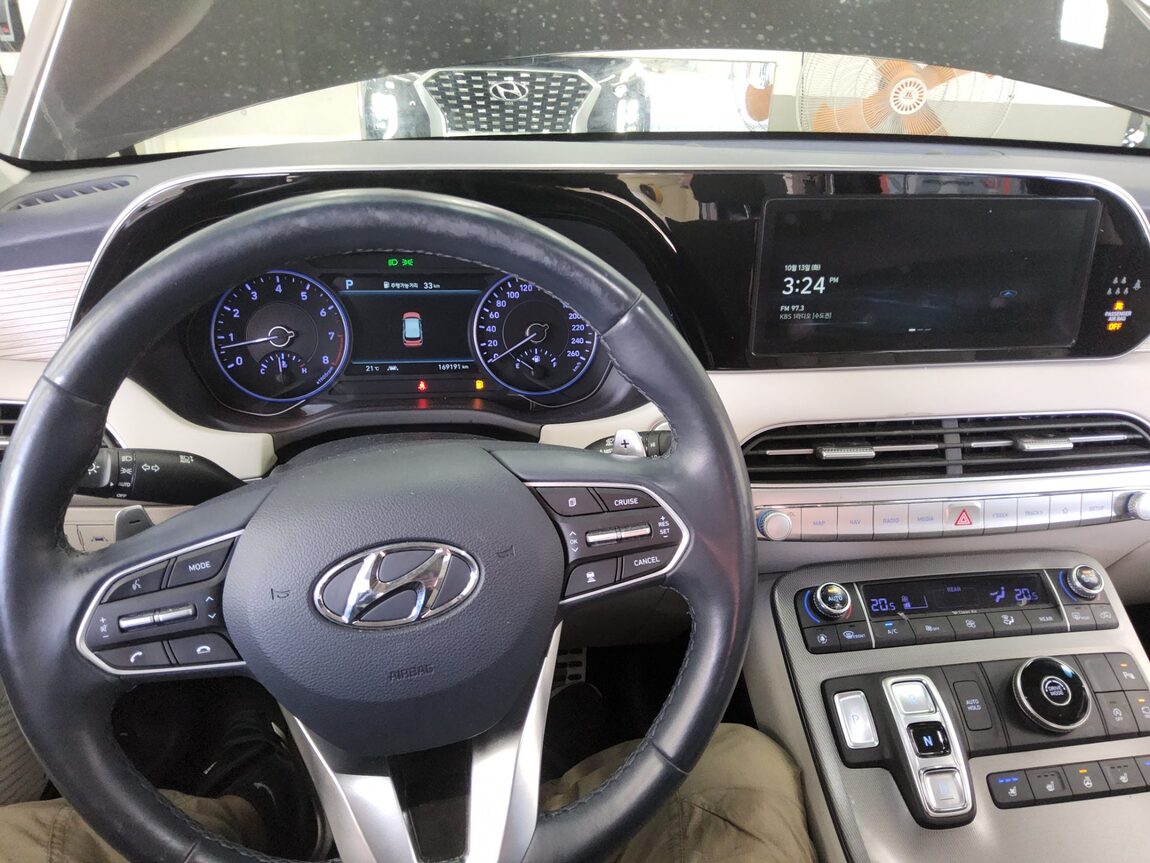 HYUNDAI PALISADE 3.8 GASOLINE PRESTIGE 2020 - zdjęcie 17
