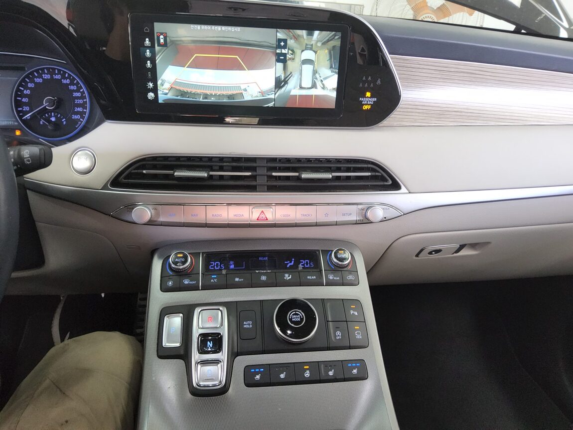 HYUNDAI PALISADE 3.8 GASOLINE PRESTIGE 2020 - zdjęcie 18