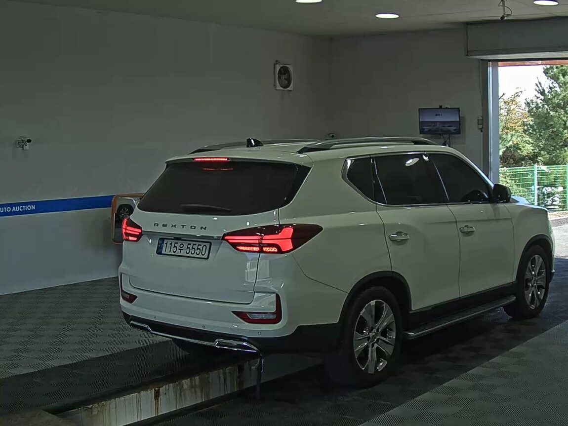 KG MOBILITY (SSANGYONG) ALL NEW REXTON 2.2 4WD PRESTIGE 2022 - zdjęcie 5