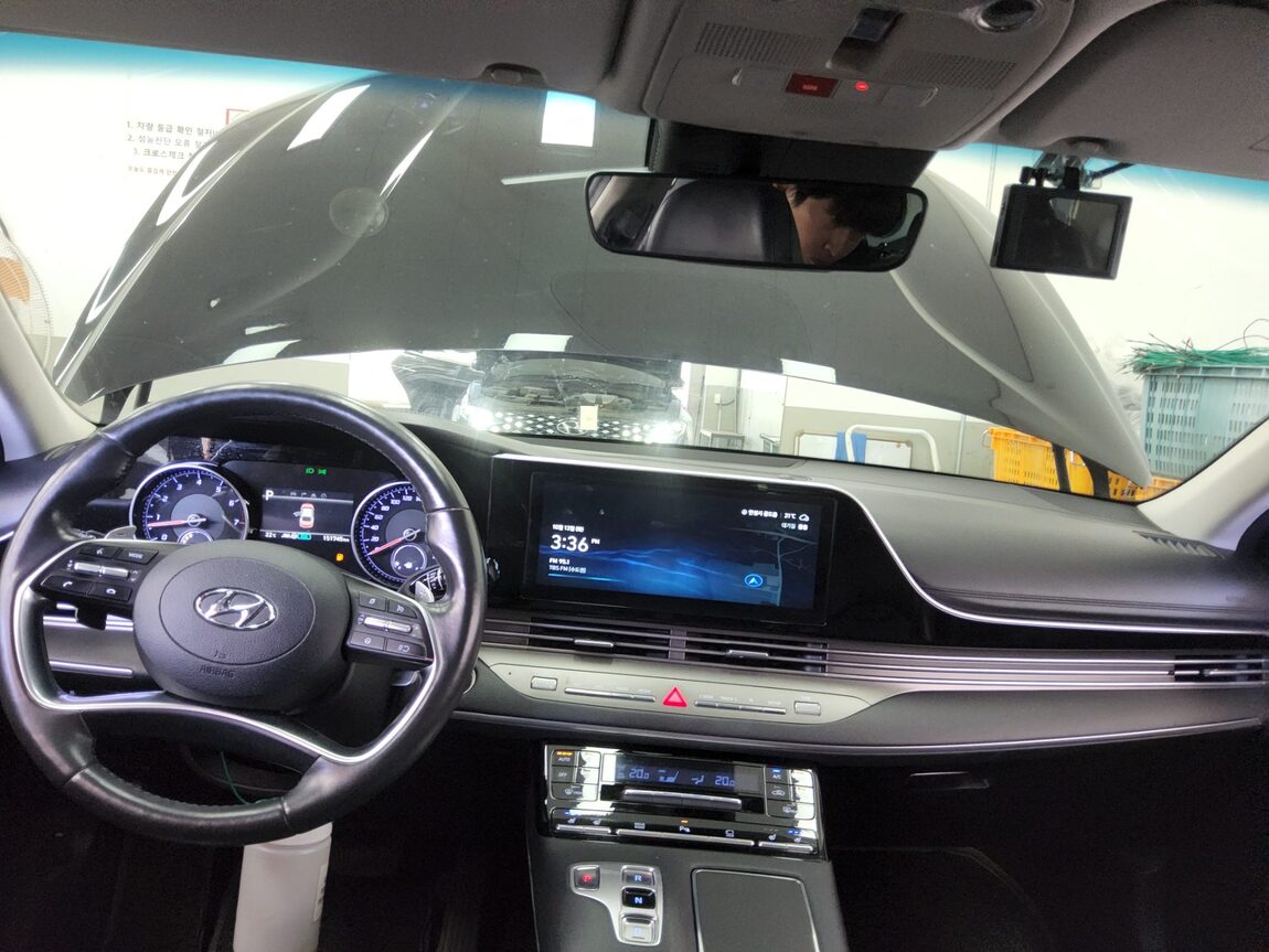 HYUNDAI THE NEW GRANDEUR IG LPi 3.0 RENTAL CAR PREMIUM 2022 - zdjęcie 11