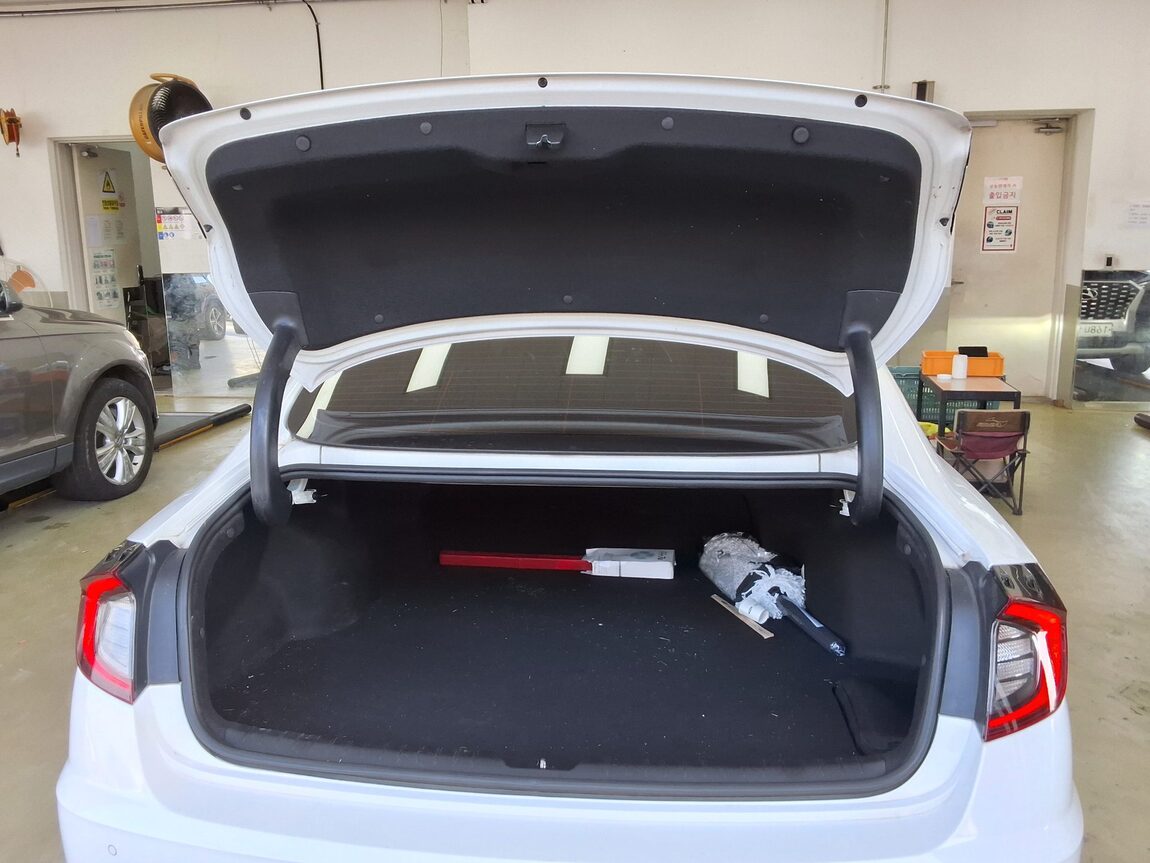 HYUNDAI SONATA (DN8) L2.0 RENTAL CAR STYLE 2021 - zdjęcie 15