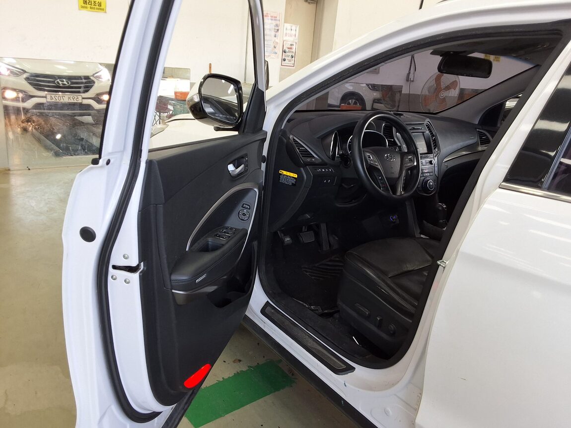 HYUNDAI SANTA FE THE PRIME DIESEL R2.0 2WD EXCLUSIVE 2016 - zdjęcie 10