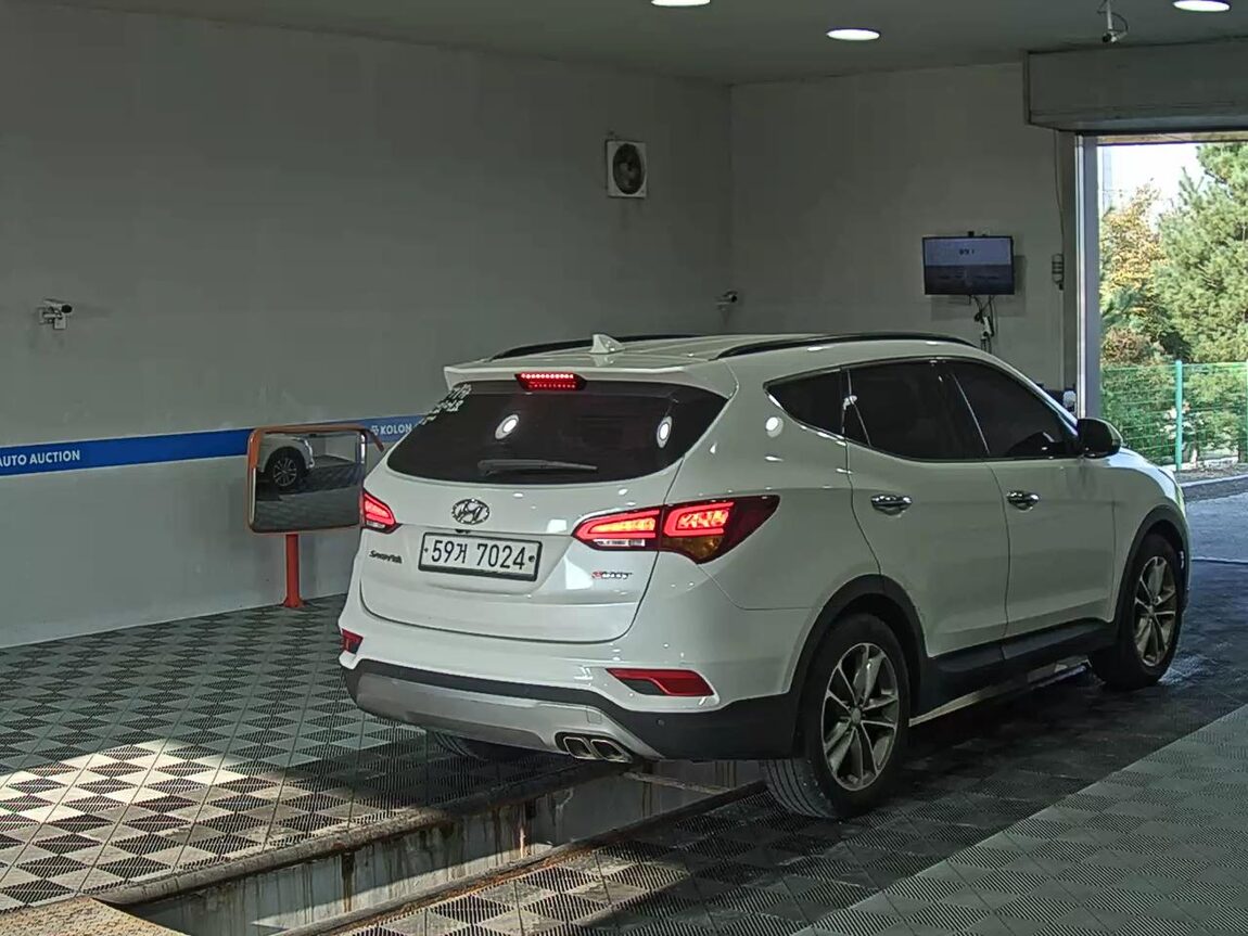 HYUNDAI SANTA FE THE PRIME DIESEL R2.0 2WD EXCLUSIVE 2016 - zdjęcie 5