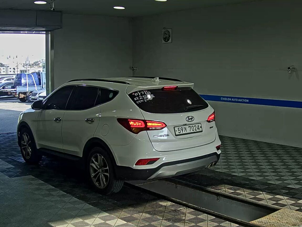 HYUNDAI SANTA FE THE PRIME DIESEL R2.0 2WD EXCLUSIVE 2016 - zdjęcie 6