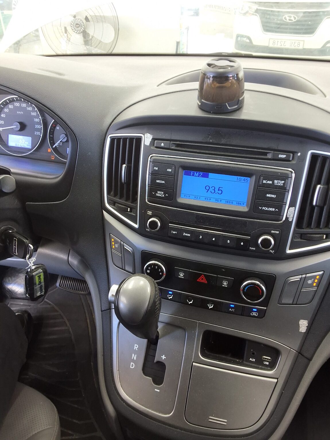 HYUNDAI THE NEW GRAND STAREX 3-SEATER DIESEL VAN SMART 2019 - zdjęcie 17