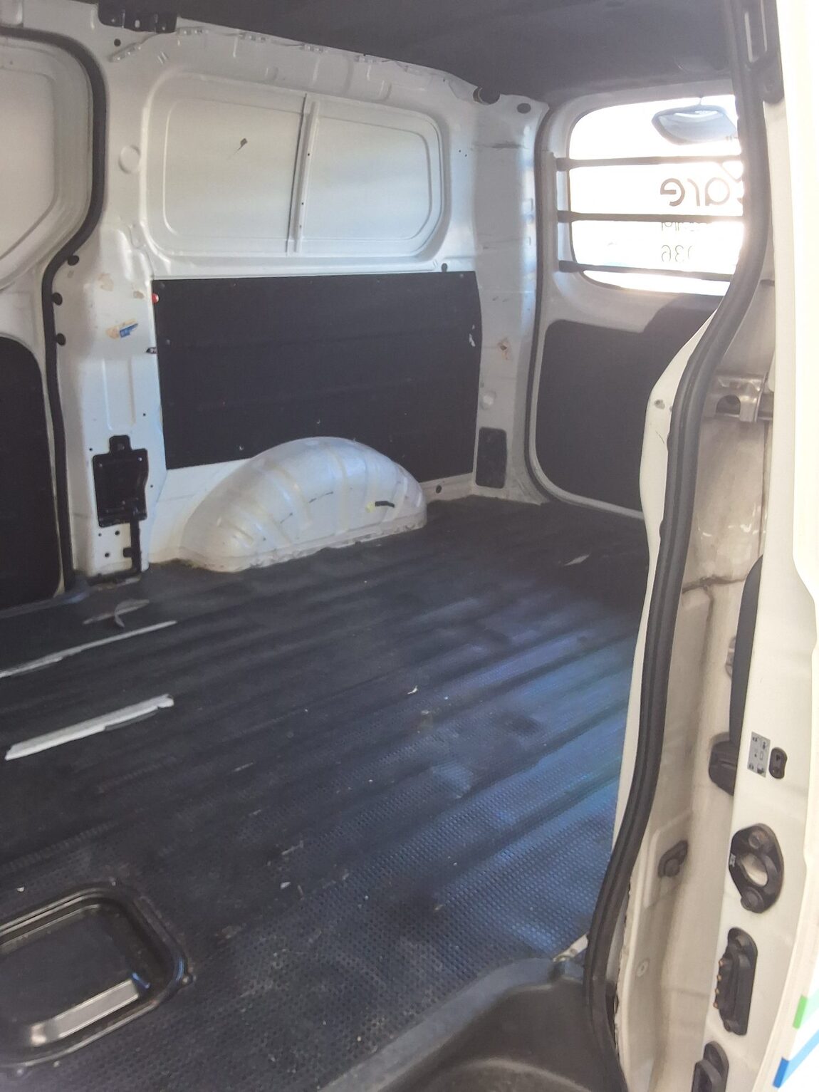 HYUNDAI THE NEW GRAND STAREX 3-SEATER DIESEL VAN SMART 2019 - zdjęcie 12