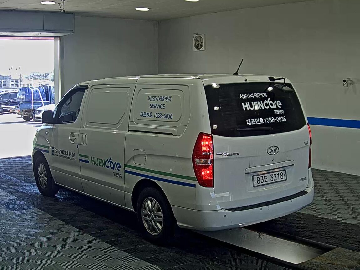 HYUNDAI THE NEW GRAND STAREX 3-SEATER DIESEL VAN SMART 2019 - zdjęcie 6