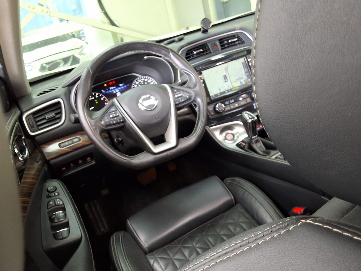 NISSAN MAXIMA 3.5 PLATINUM 2017 - zdjęcie 12