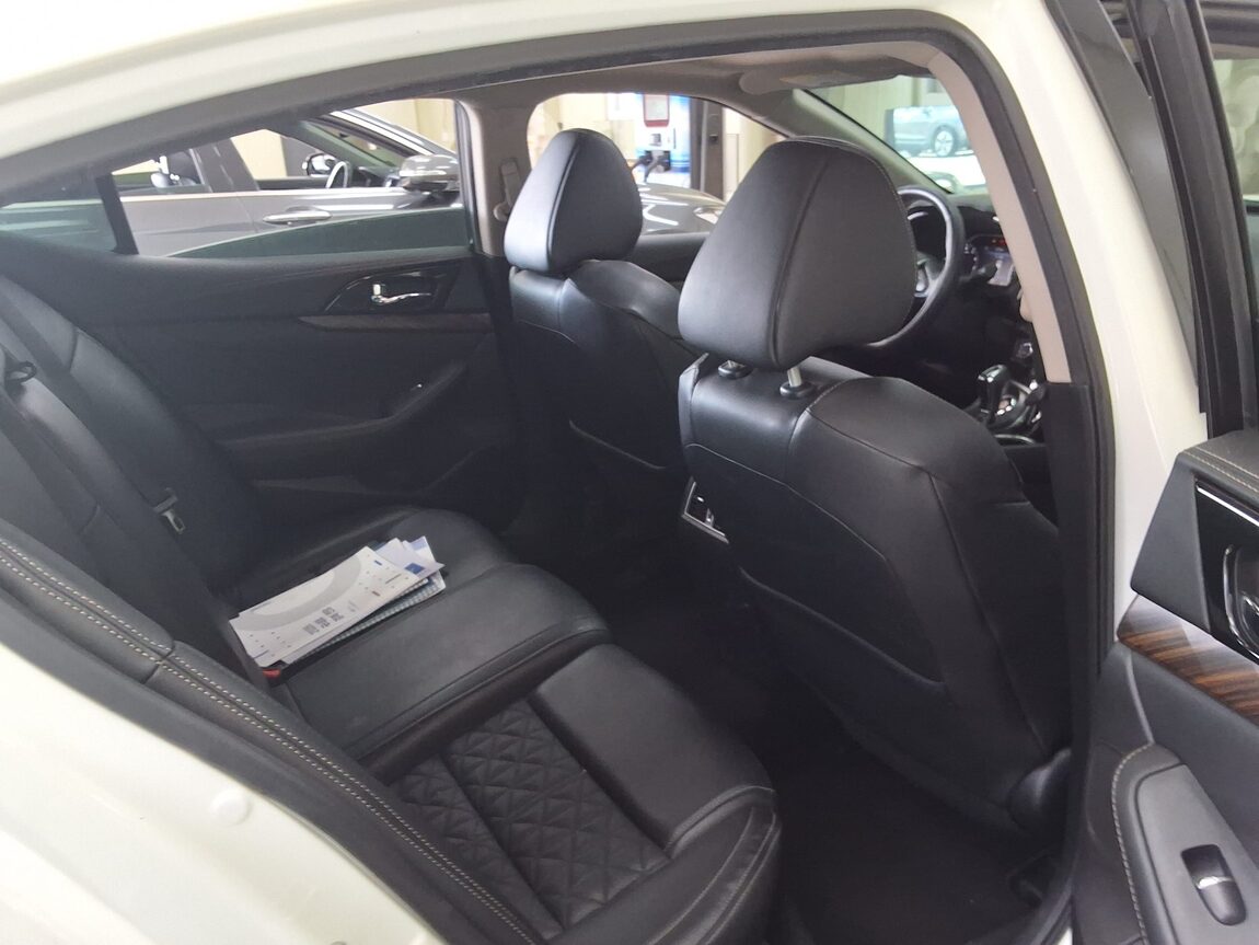 NISSAN MAXIMA 3.5 PLATINUM 2017 - zdjęcie 14