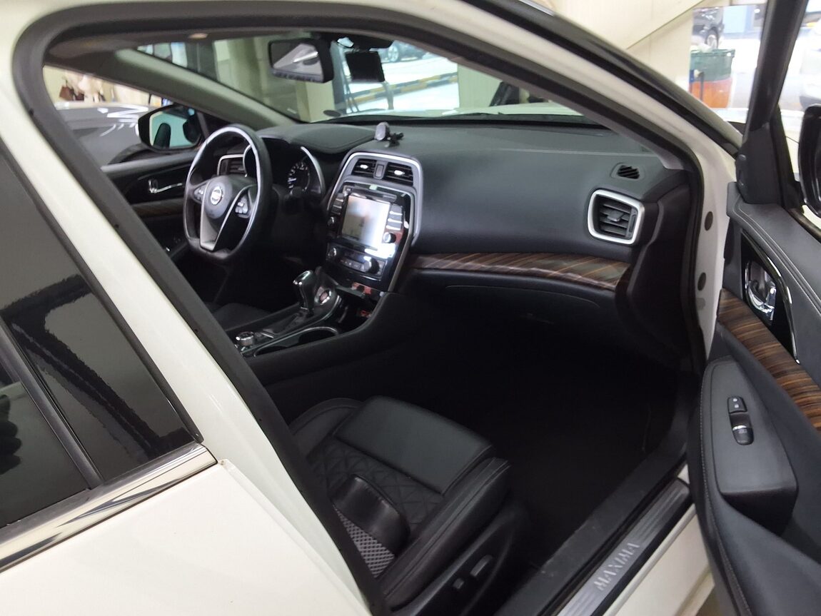 NISSAN MAXIMA 3.5 PLATINUM 2017 - zdjęcie 15