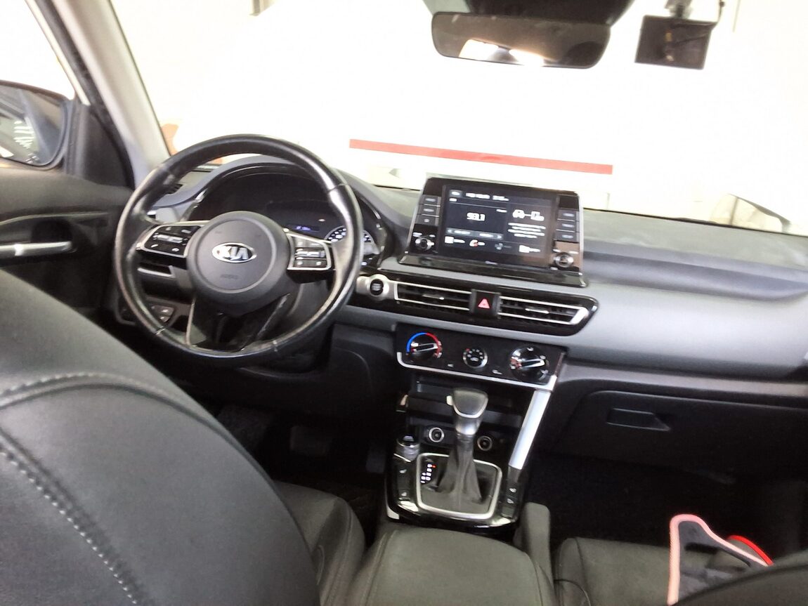 KIA SELTOS 1.6 DIESEL 2WD TRENDY 2020 - zdjęcie 11